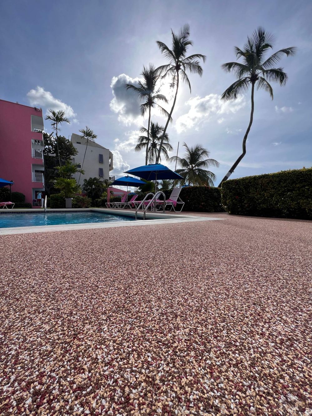 Resort-style Rubaroc installation
